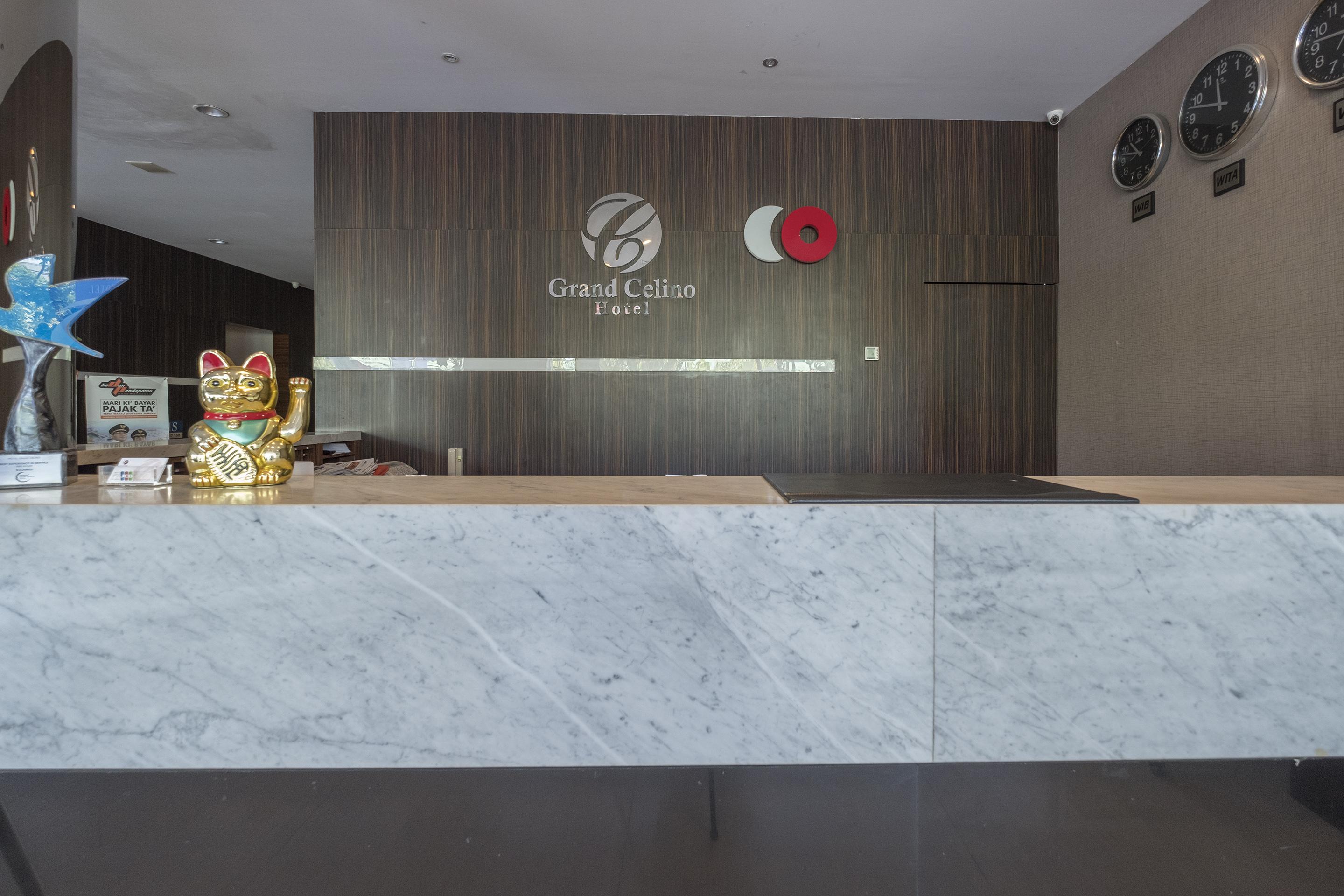 Collection O 1279 Hotel Grand Celino Makassar Exterior photo
